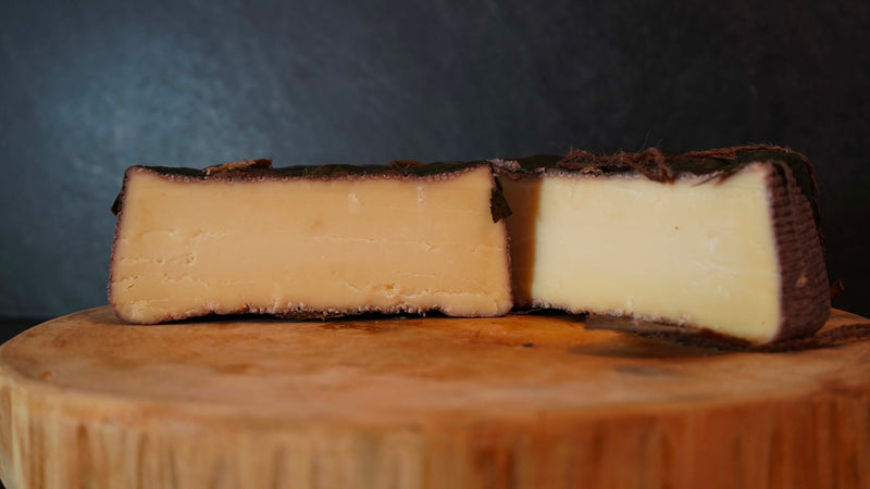 Formaggio al vino rosso e fichi