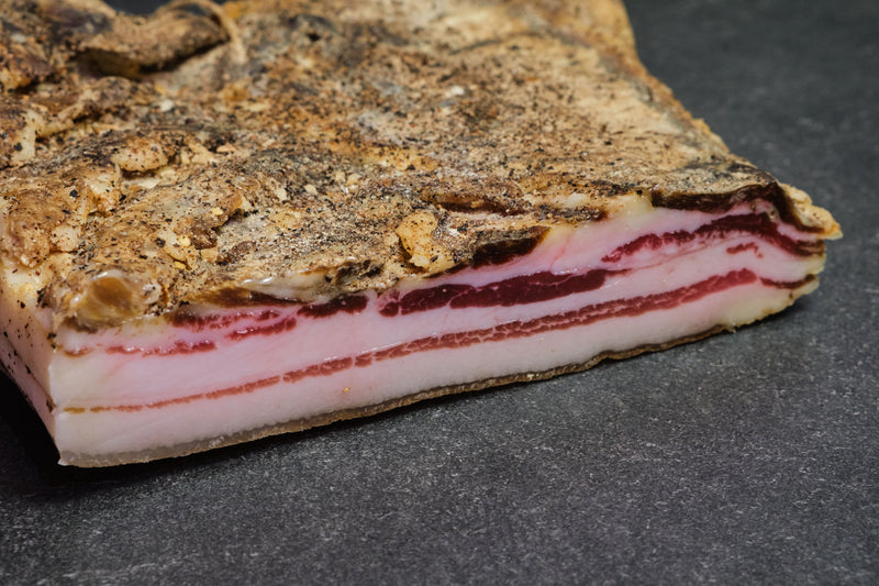 Pancetta di suino di razza cinta senese