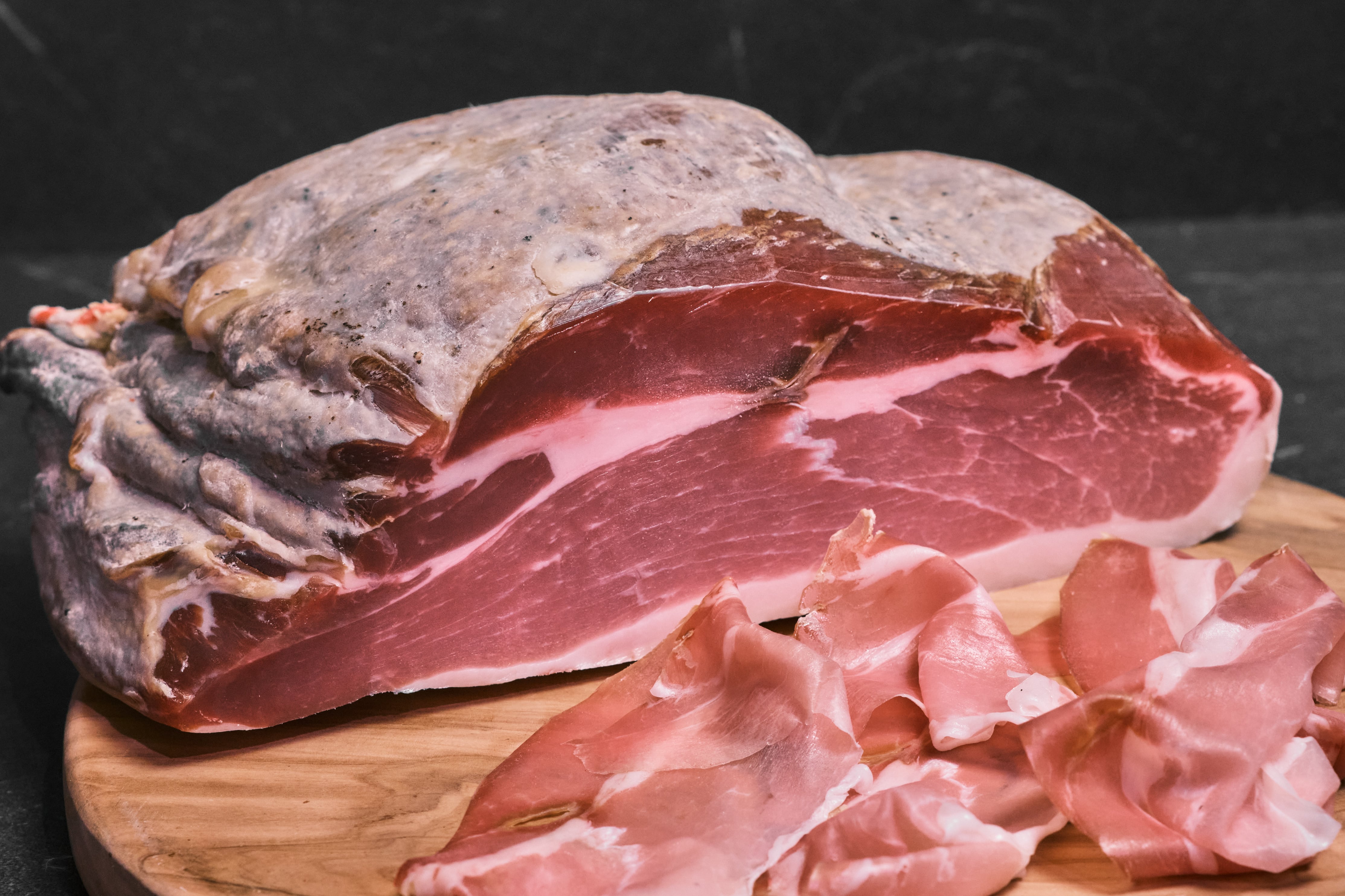 Prosciutto Di Spalla